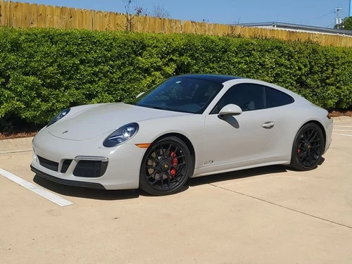 2018 Porsche 911 Carrera GTS