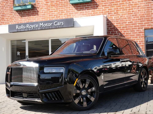 
           New 
        2025 Rolls-Royce Cullinan