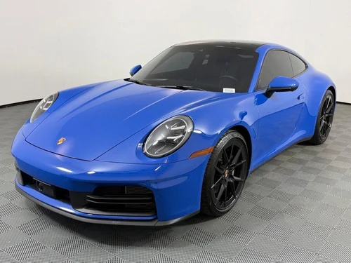 
           
        2025 Porsche 911 Carrera