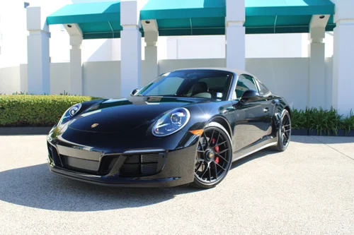 2019 Porsche 911 Targa 4 GTS