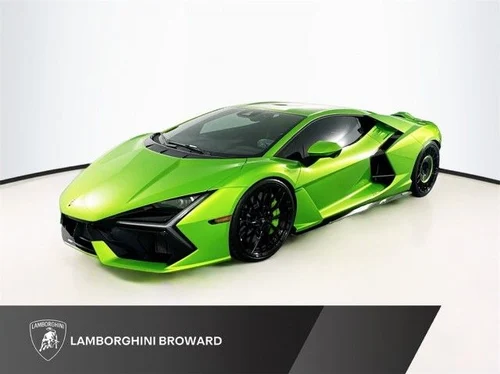2024 Lamborghini Revuelto Base