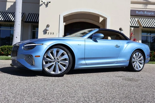 
           New 
        2026 Bentley Azure Base