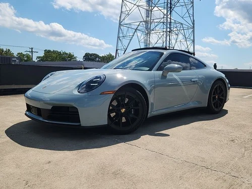 
           
        2025 Porsche 911