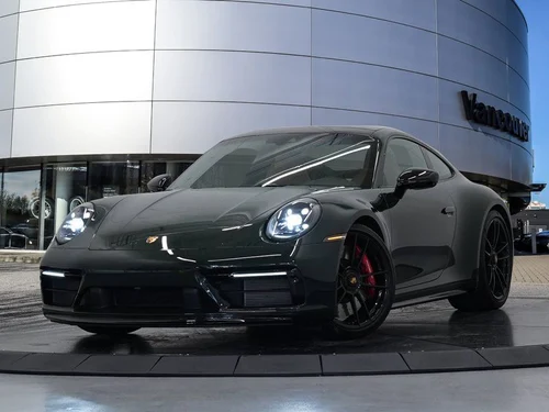 2024 Porsche 911 Carrera 4 GTS