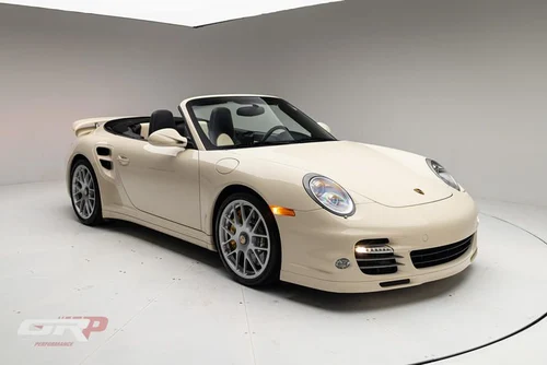 
           
        2011 Porsche 911