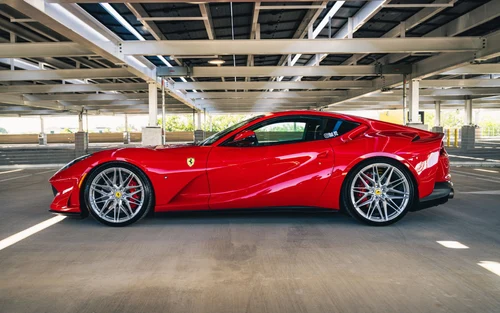 
           
        2019 Ferrari 812 Superfast