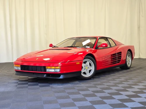 
           
        1988 Ferrari Testarossa