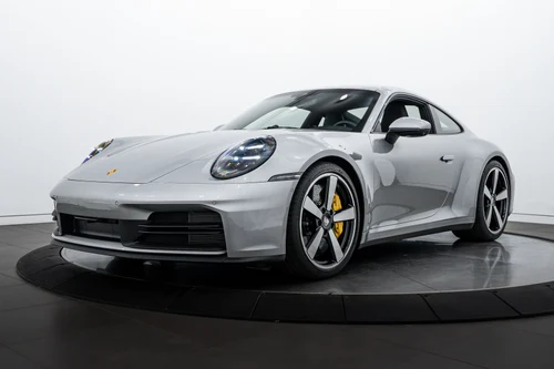 
           
        2025 Porsche 911
