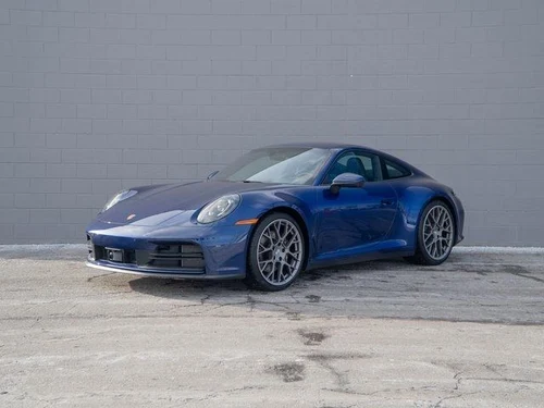 
           
        2025 Porsche 911 Carrera