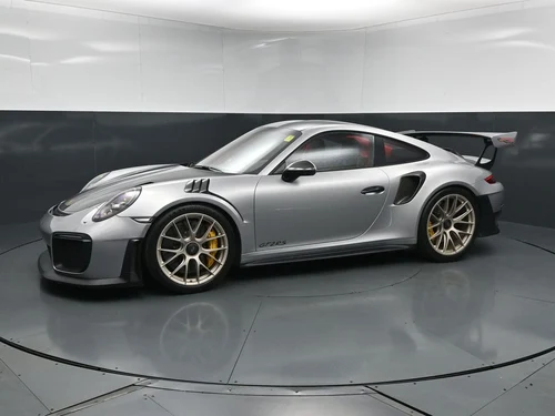 
           
        2018 Porsche 911 GT2 RS
