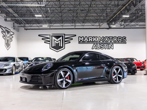 
           
        2025 Porsche 911