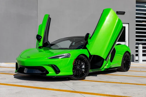 
           New 
        2025 McLaren GTS