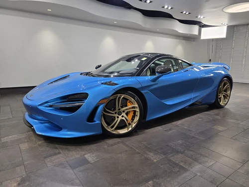 
           
        2025 McLaren 750S Coupe