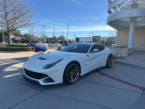 
           
        2015 Ferrari F12 Berlinetta