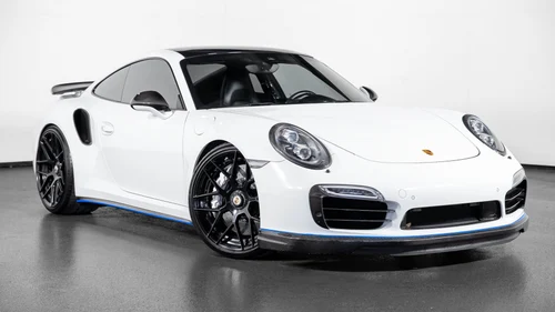 
           
        2014 Porsche 911