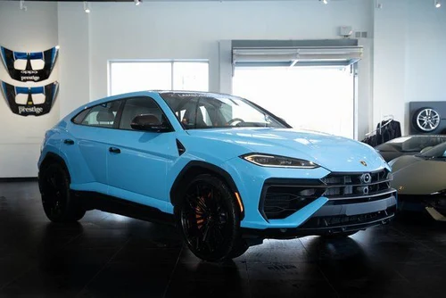 
           New 
        2025 Lamborghini Urus