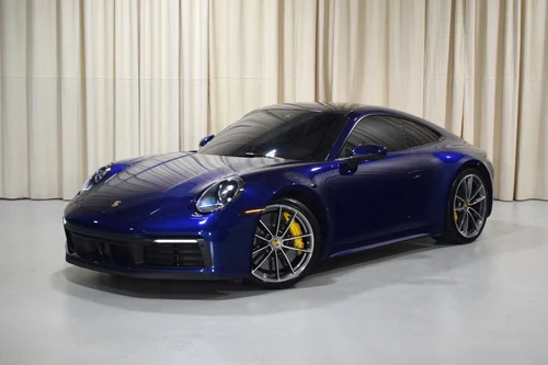 
           
        2020 Porsche 911