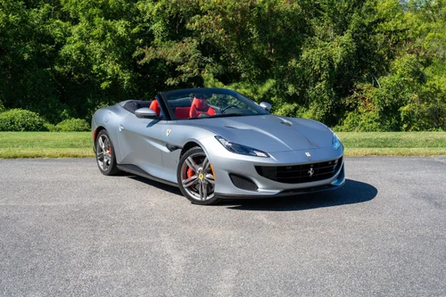 
           
        2019 Ferrari Portofino Base