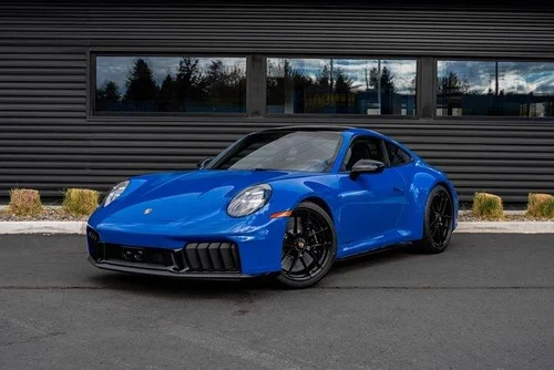 
           
        2025 Porsche 911 Carrera GTS