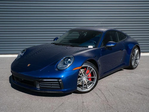 
           
        2024 Porsche 911 Carrera