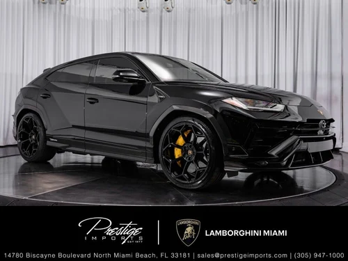 
           
        2024 Lamborghini Urus Performante