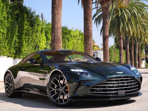 
           New 
        2026 Aston Martin Vantage