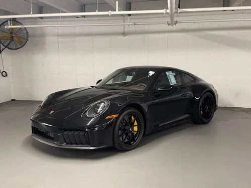 
           
        2025 Porsche 911