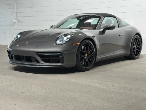
           
        2023 Porsche 911 4 GTS