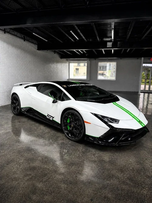 
           
        2023 Lamborghini Huracan Tecnica 60th Anniversary