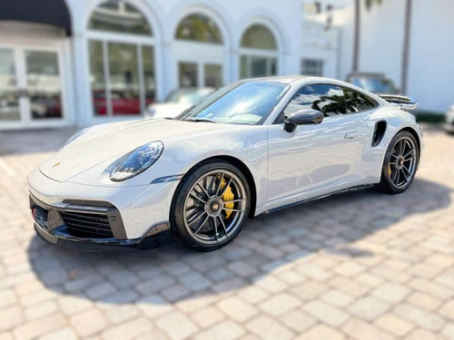
           
        2022 Porsche 911