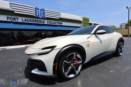 
           
        2023 Ferrari Purosangue