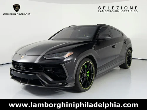 
           
        2022 Lamborghini Urus Graphite Capsule