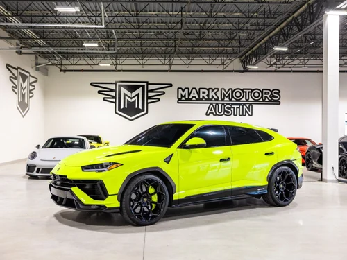 
           
        2024 Lamborghini Urus