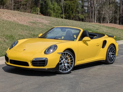 
           
        2016 Porsche 911