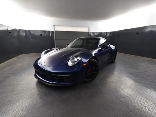 
           
        2024 Porsche 911