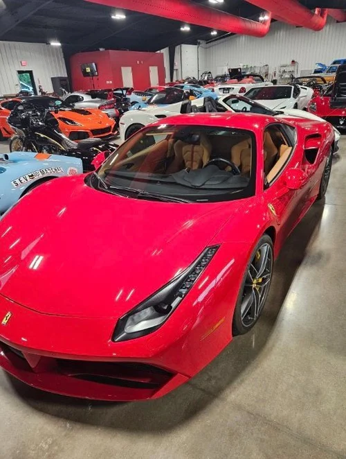 
           
        2017 Ferrari 488 GTB