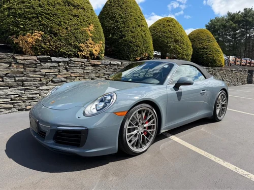 
           
        2017 Porsche 911 Carrera S