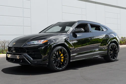 
           
        2022 Lamborghini Urus