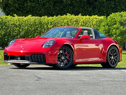 
           New 
        2026 Porsche 911 Targa 4 GTS