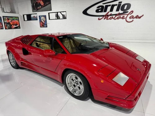 
           
        1989 Lamborghini Countach