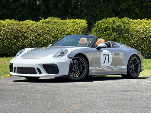 
           
        2019 Porsche 911 Speedster