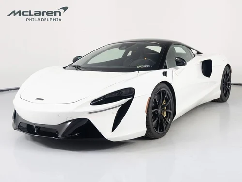 
           
        2025 McLaren Artura