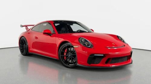 
           
        2018 Porsche 911