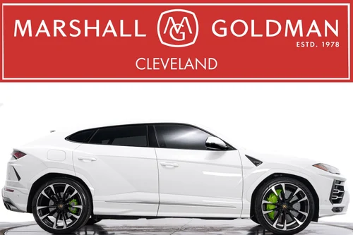 
           
        2021 Lamborghini Urus -Q-Citura interior