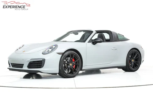 
           
        2019 Porsche 911