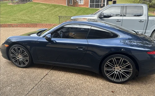 
           
        2016 Porsche 911 Carrera