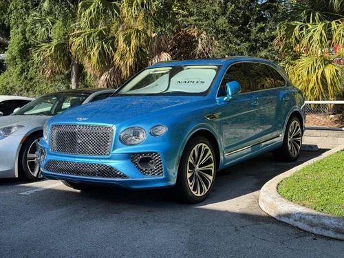 
           
        2022 Bentley Bentayga V8