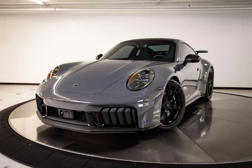 
           
        2026 Porsche 911 Carrera GTS