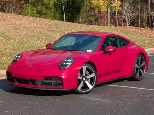 
           
        2025 Porsche 911
