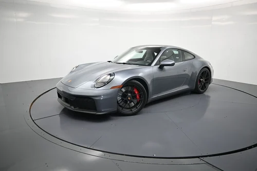 
           
        2026 Porsche 911 Carrera 4 GTS